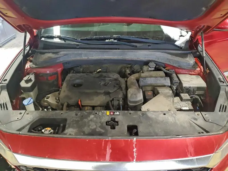 2019 HYUNDAI SANTA FE SE  