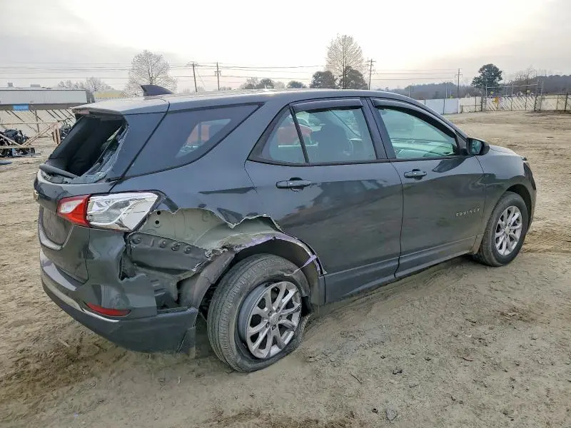 2018 CHEVROLET EQUINOX LS  