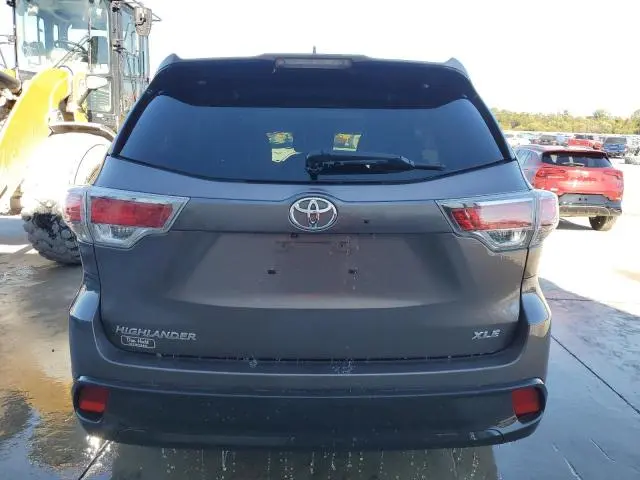 2016 TOYOTA HIGHLANDER XLE  