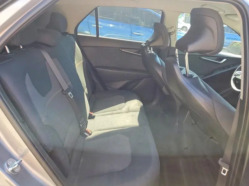 2023 KIA NIRO LX  