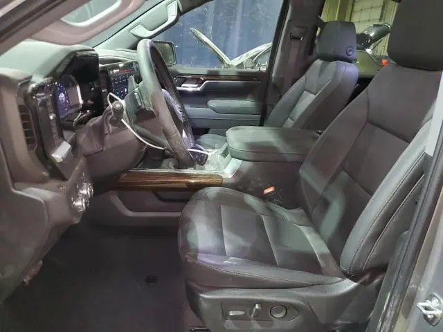2025 GMC SIERRA K1500 ELEVATION  