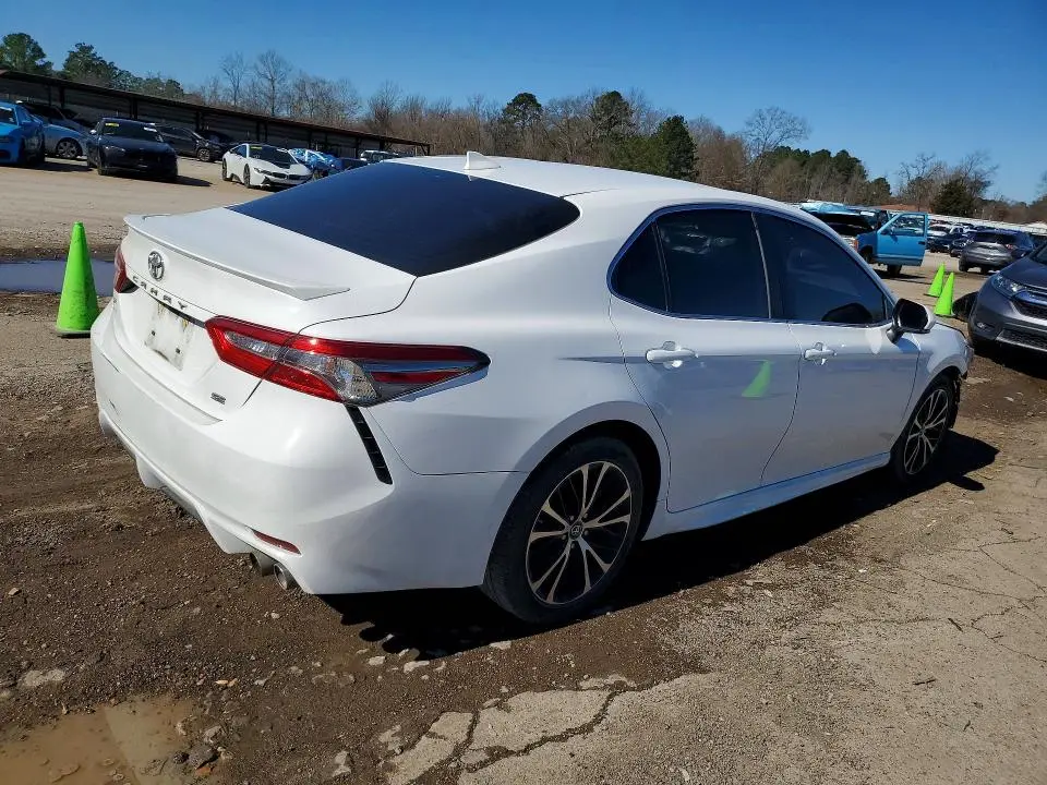2019 TOYOTA CAMRY L  