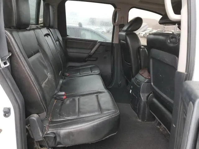2014 NISSAN TITAN S  