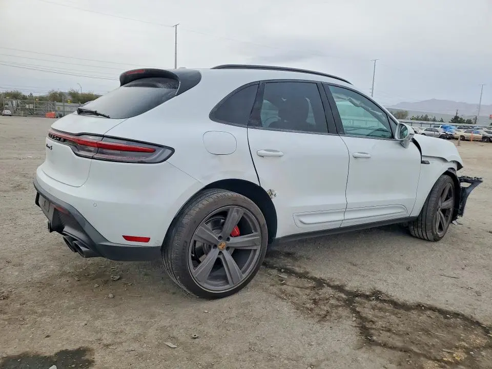 2025 PORSCHE MACAN S  