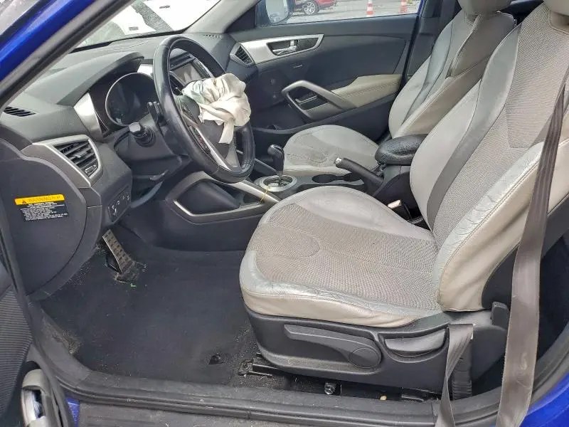 2012 HYUNDAI VELOSTER   