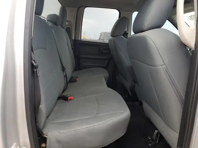 2015 RAM 1500 ST  