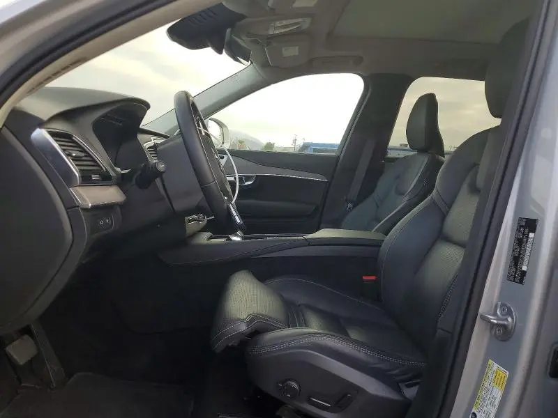2024 VOLVO XC90 PLUS  