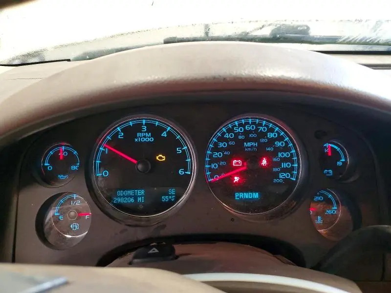 2011 CHEVROLET TAHOE K1500 LT  