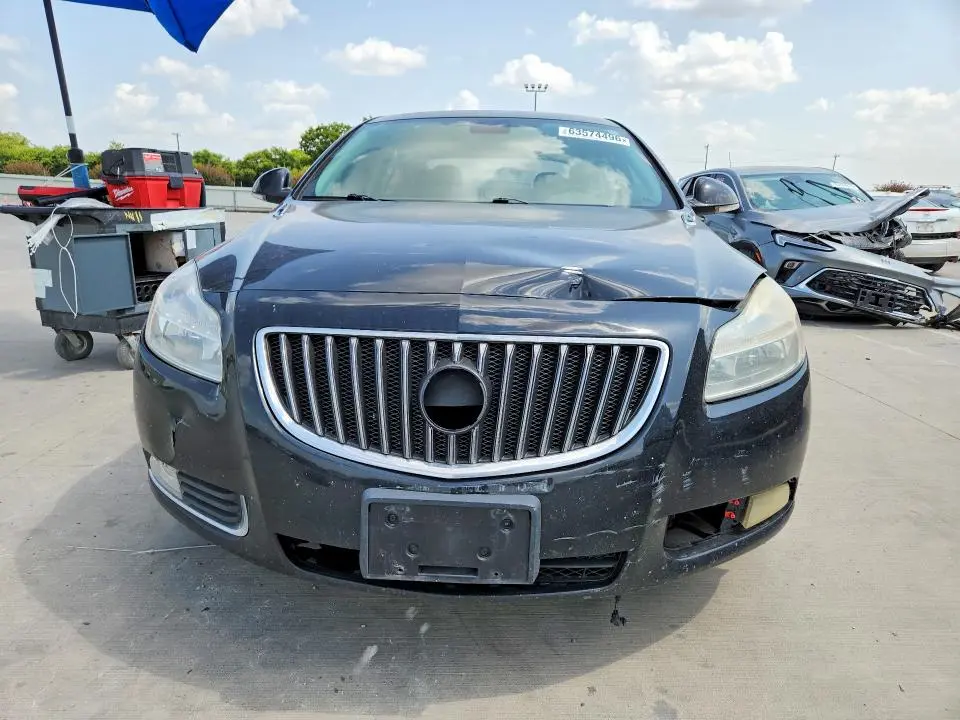 2012 BUICK REGAL   