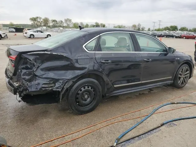 2017 VOLKSWAGEN PASSAT R-LINE