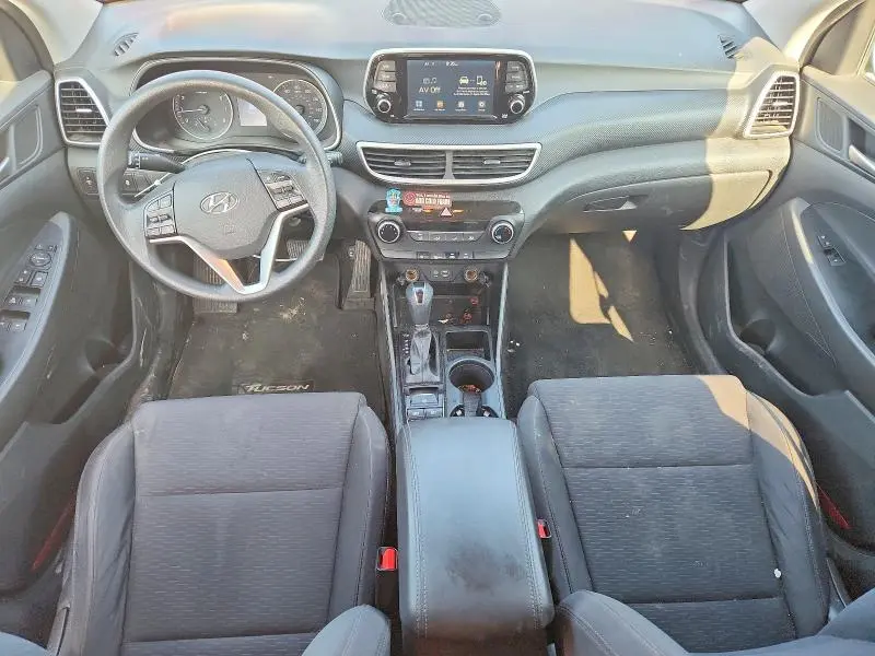 2020 HYUNDAI TUCSON SE  