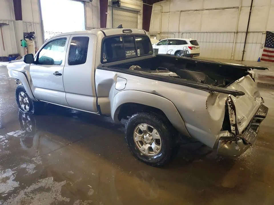 2012 TOYOTA TACOMA V6  