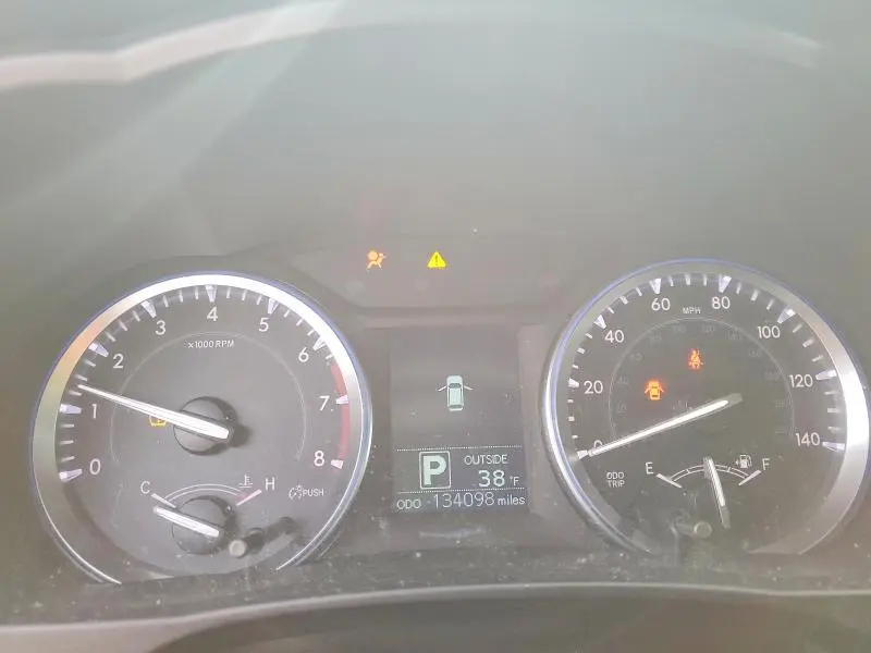 2016 TOYOTA HIGHLANDER LE  