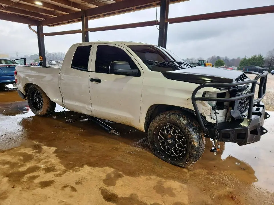 2020 TOYOTA TUNDRA DOUBLE CAB SR  