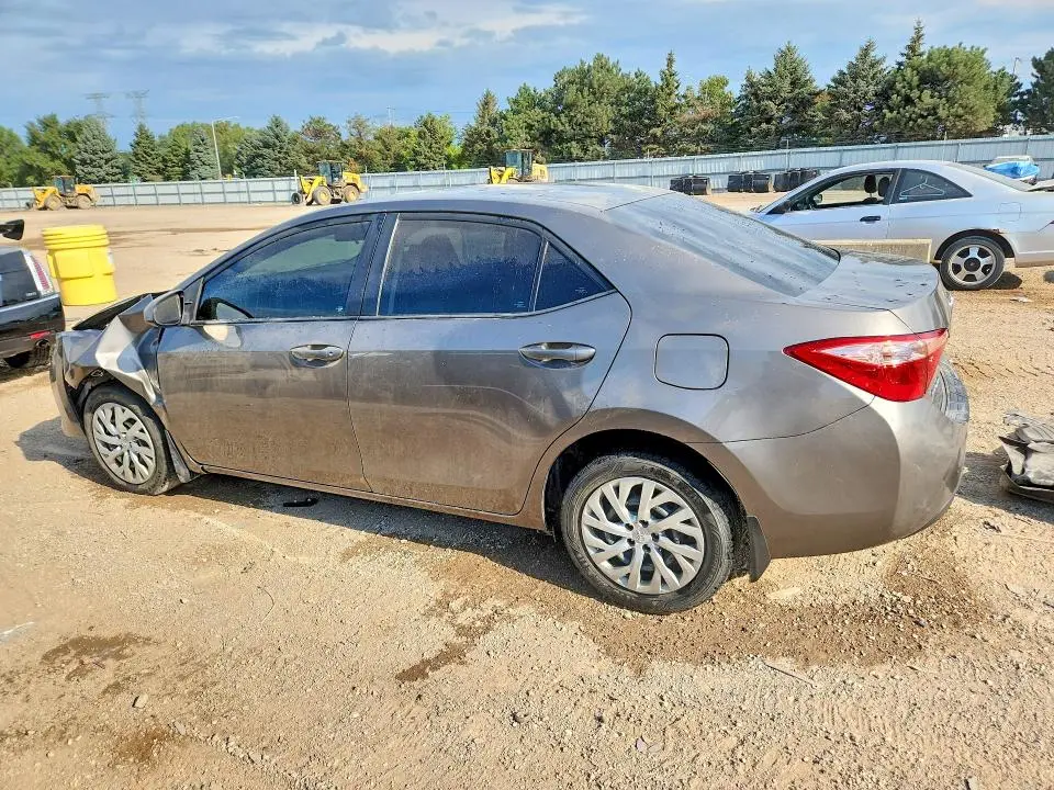 2017 TOYOTA COROLLA LE  