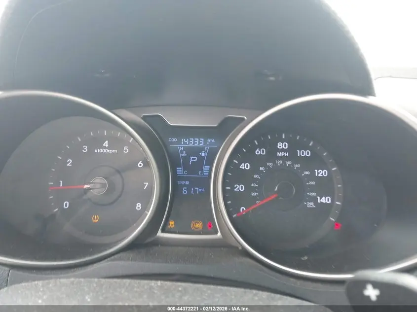 2012 HYUNDAI VELOSTER BASE W/GRAY