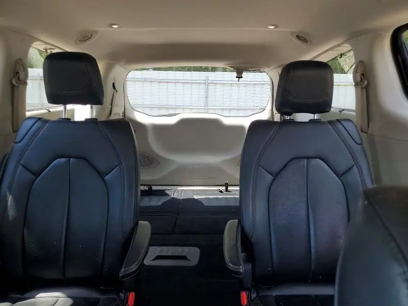 2017 CHRYSLER PACIFICA TOURING L PLUS  