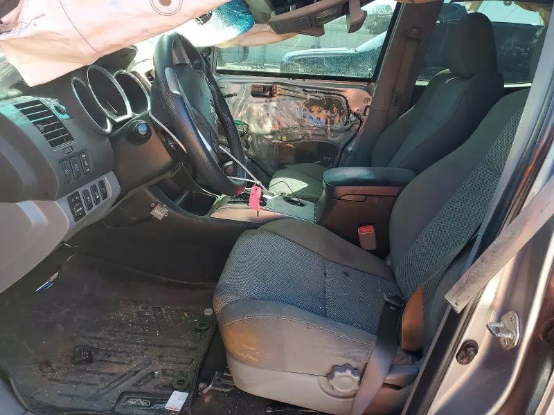 2015 TOYOTA TACOMA V6  