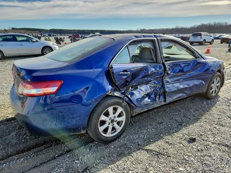 2011 TOYOTA CAMRY BASE  