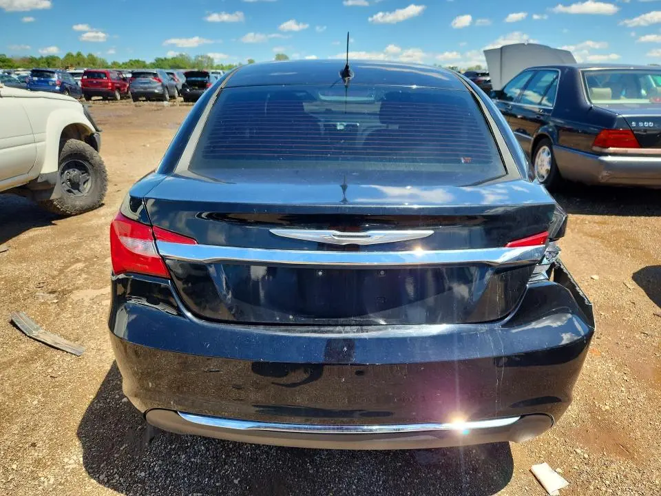 2014 CHRYSLER 200 LX  