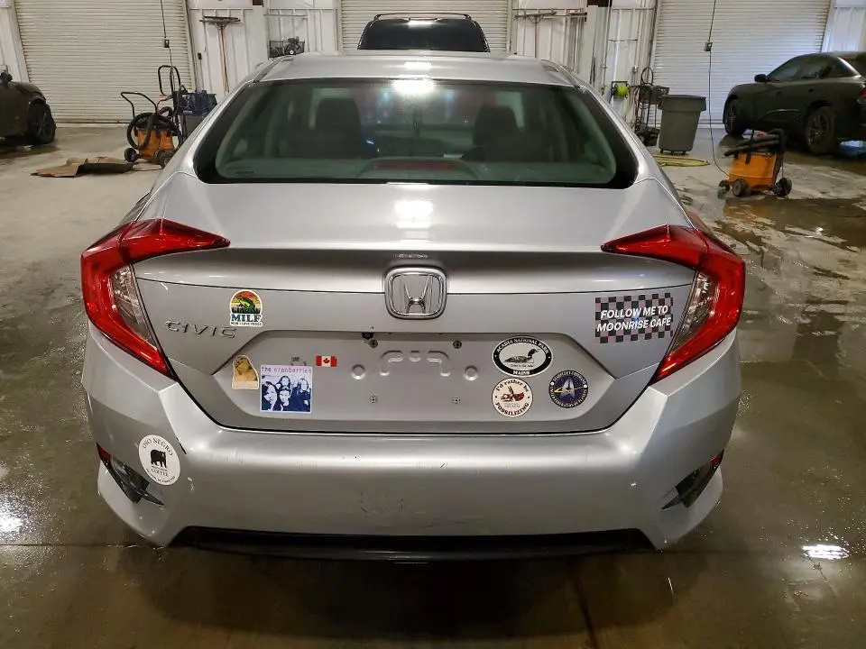 2016 HONDA CIVIC LX  