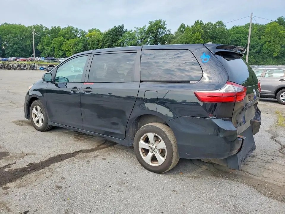 2020 TOYOTA SIENNA L  