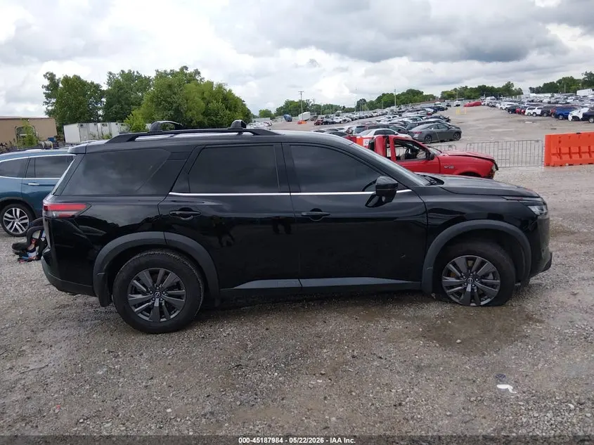 2022 NISSAN PATHFINDER SV 2WD