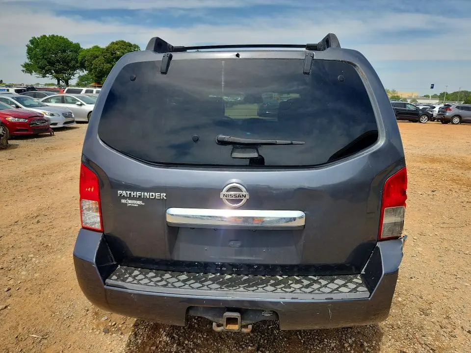 2012 NISSAN PATHFINDER S  