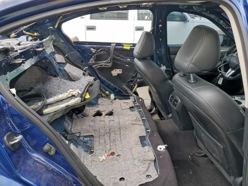 2019 INFINITI Q50 LUXE  