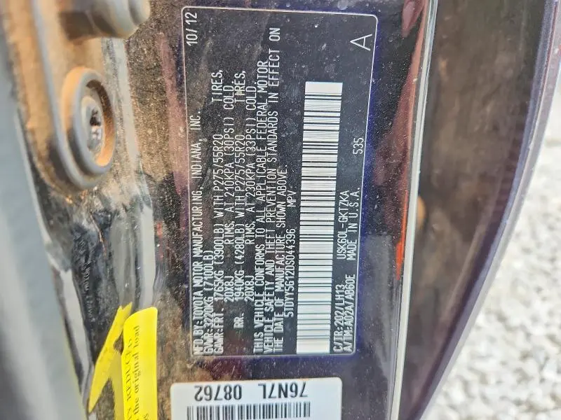 2013 TOYOTA SEQUOIA PLATINUM  