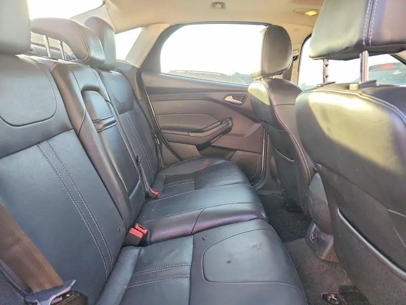 2013 FORD FOCUS SE  