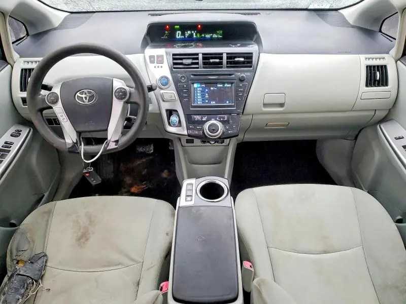 2012 TOYOTA PRIUS V TWO  