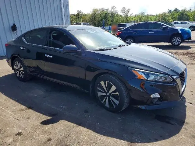 2019 NISSAN ALTIMA SV  