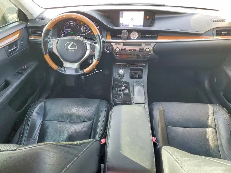 2013 LEXUS ES 300H  