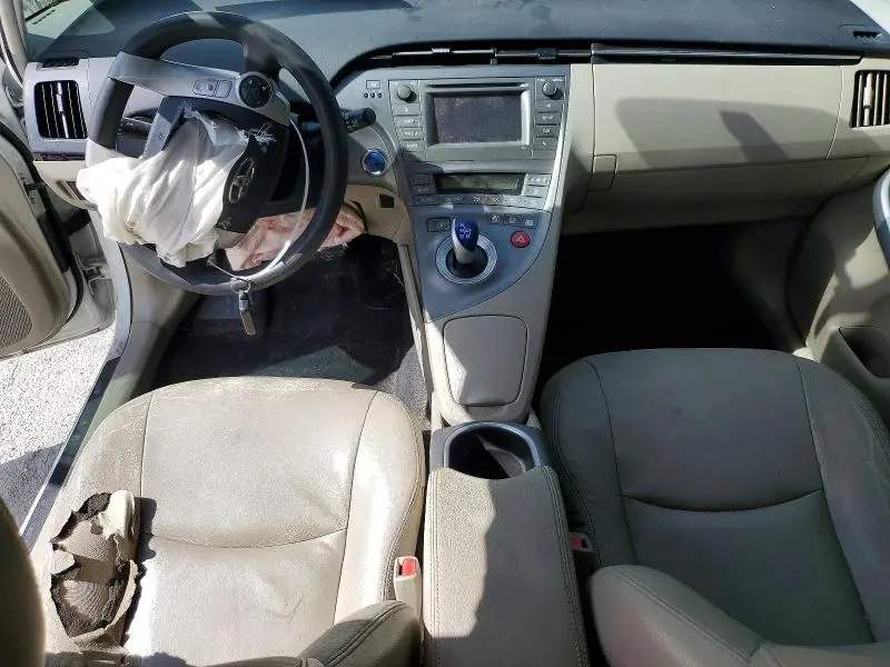 2014 TOYOTA PRIUS ONE  