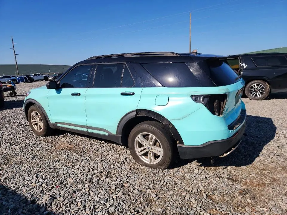 2021 FORD EXPLORER XLT  