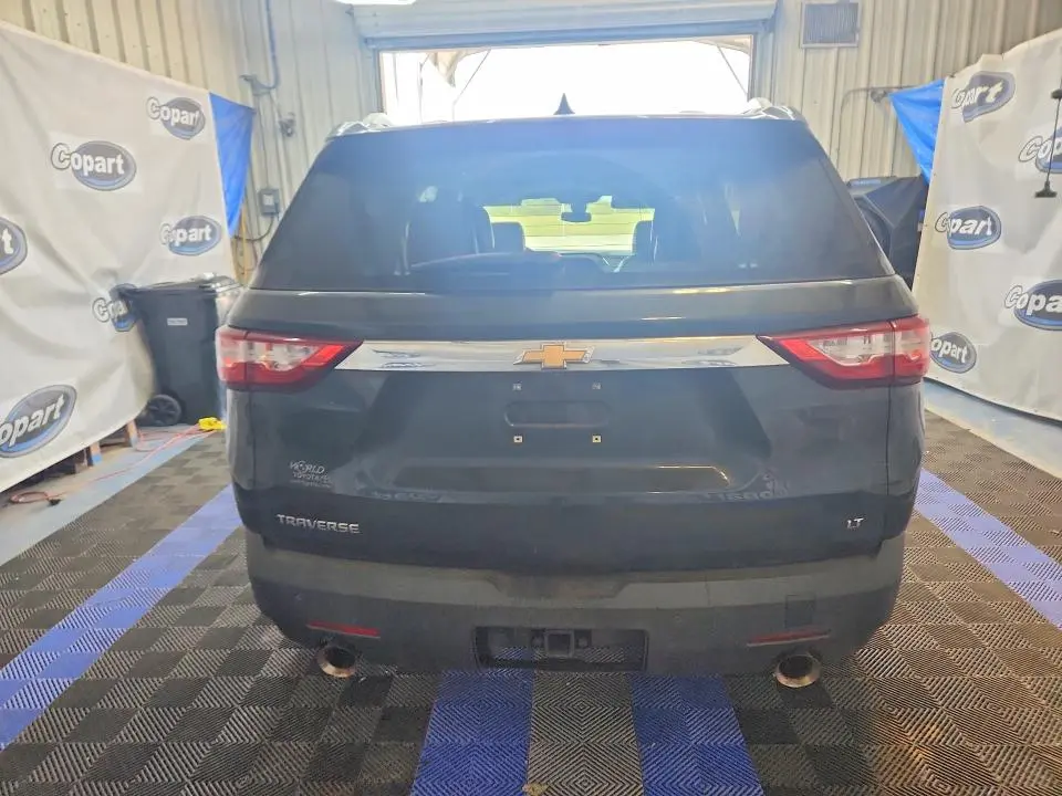 2018 CHEVROLET TRAVERSE LT  