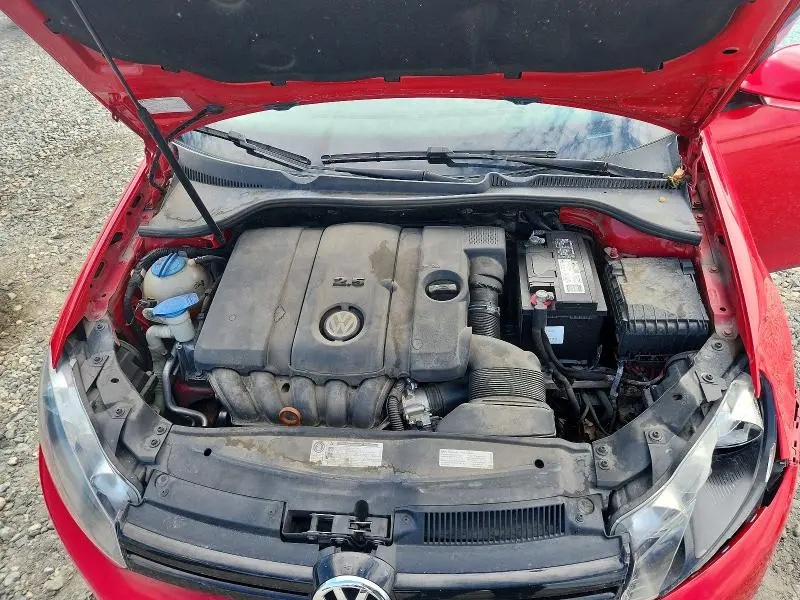 2013 VOLKSWAGEN JETTA S  