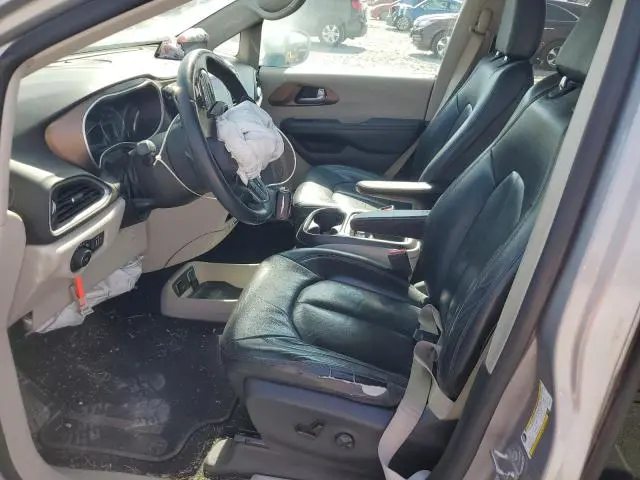 2017 CHRYSLER PACIFICA TOURING L  