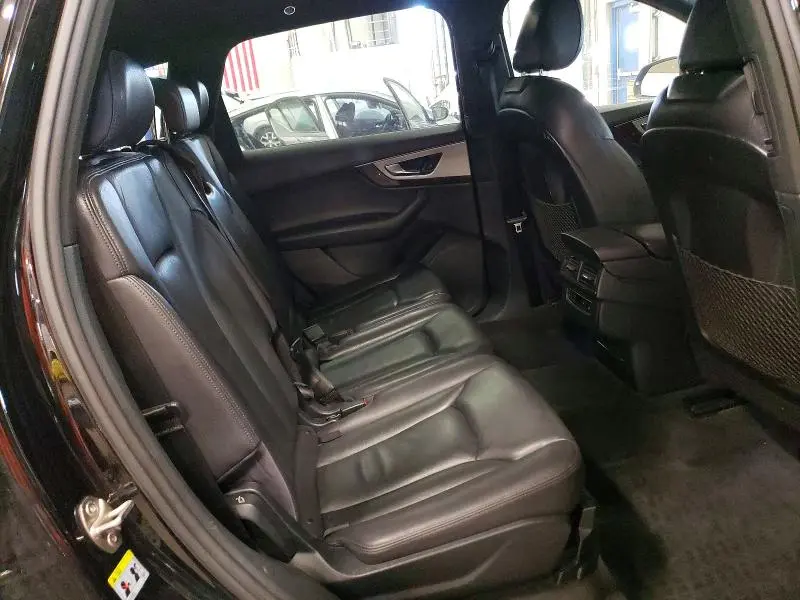 2017 AUDI Q7 PREMIUM  