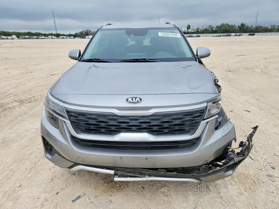 2021 KIA SELTOS S  