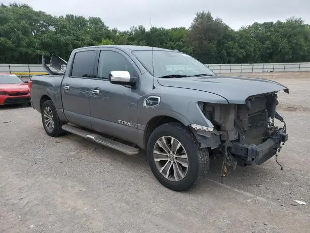 2017 NISSAN TITAN SV  