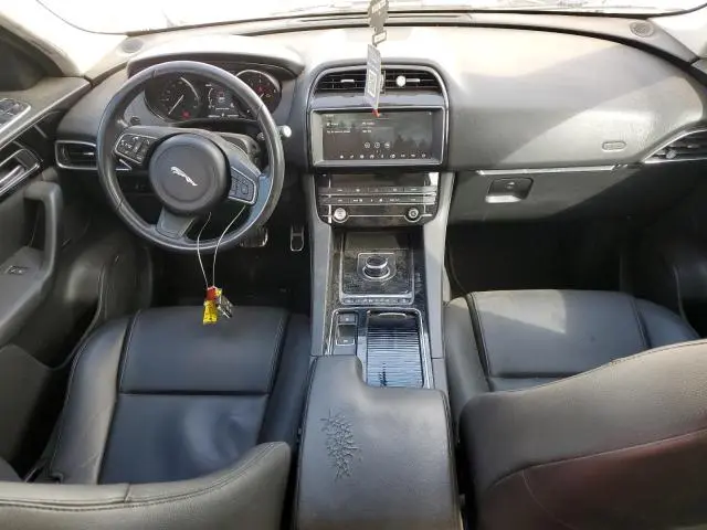 2019 JAGUAR F-PACE
