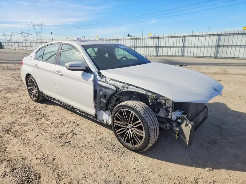 2018 BMW 530E   