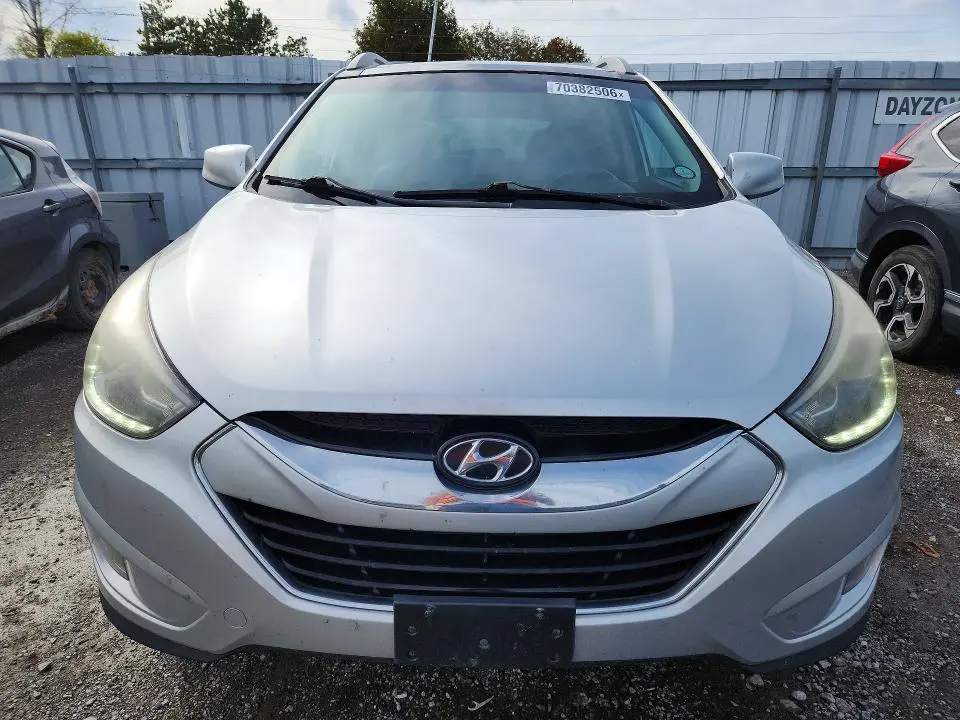 2014 HYUNDAI TUCSON SE  