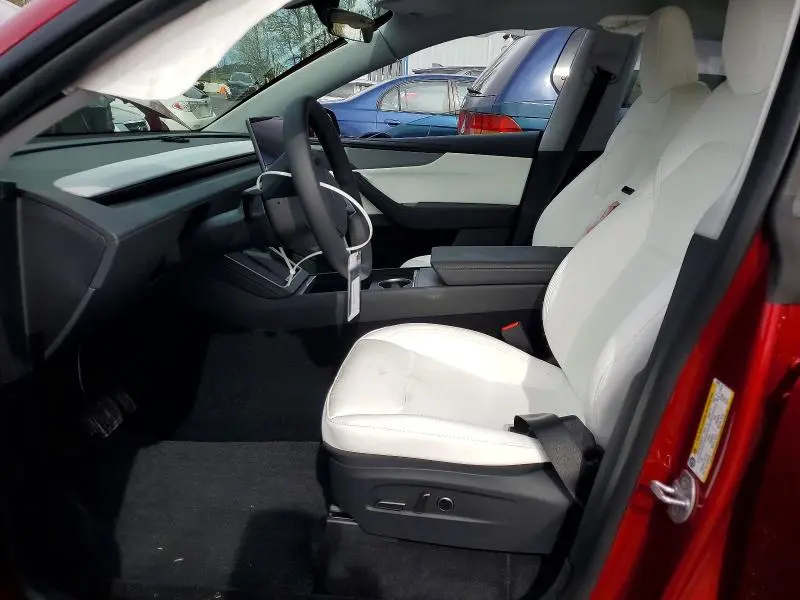 2026 TESLA MODEL Y   