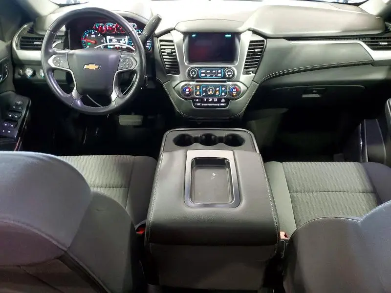 2017 CHEVROLET SUBURBAN K1500 LS  