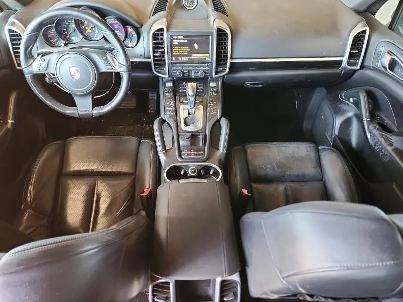 2012 PORSCHE CAYENNE   