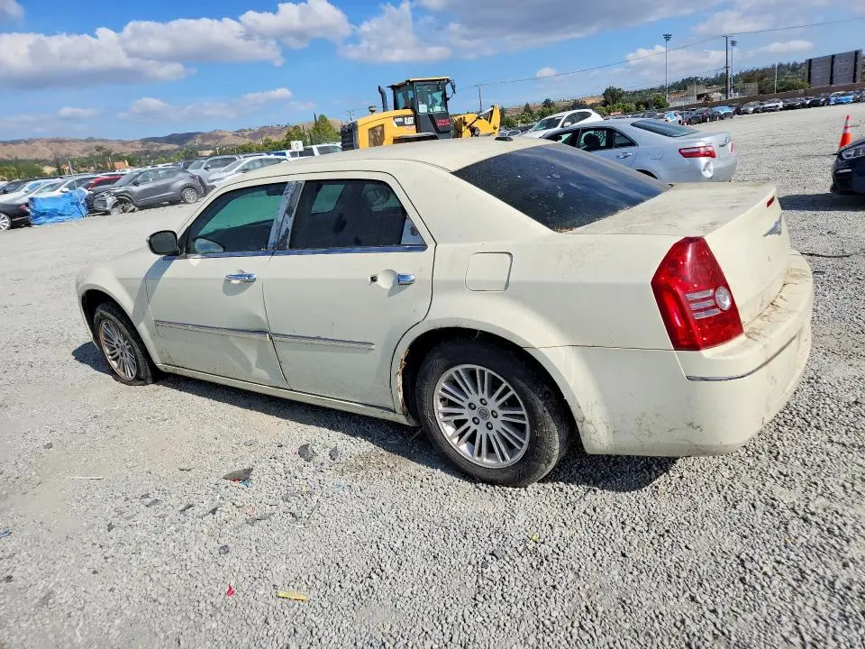 2010 CHRYSLER 300 TOURING  