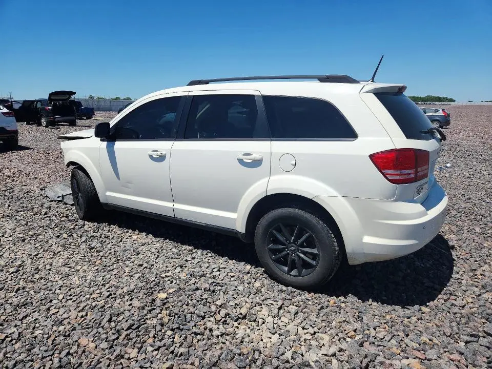 2020 DODGE JOURNEY SE  